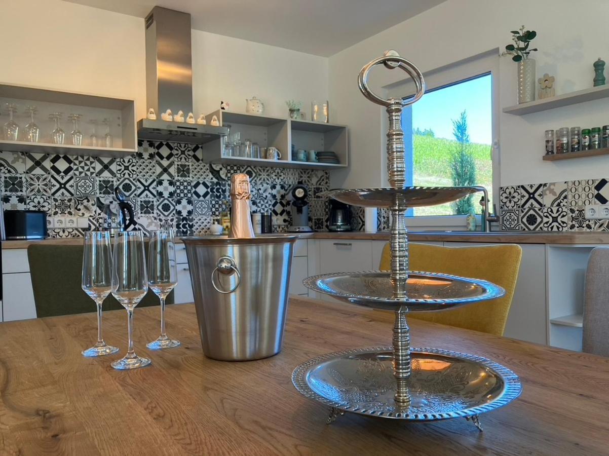 Neu - Premium-Ferienhaus Mosel-Sonne Traben-Trarbach Eksteriør bilde